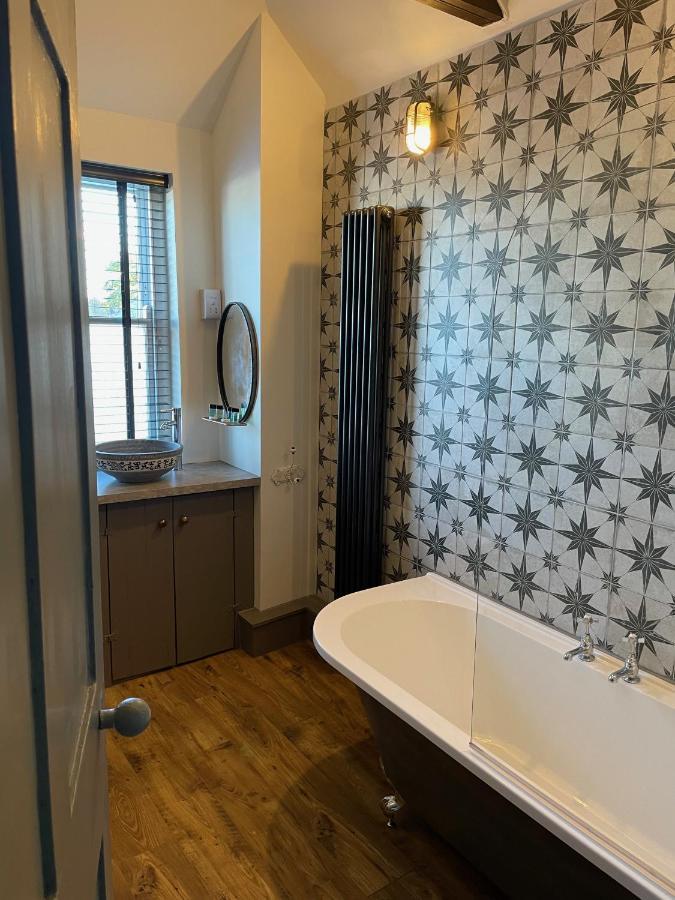 Fabulous Apartment Seconds From Beach By Whitstable-Holidays, Pudding Pan Eksteriør bilde